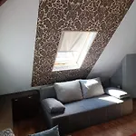 Goscinne Jolanta 홈스테이 오스트로보